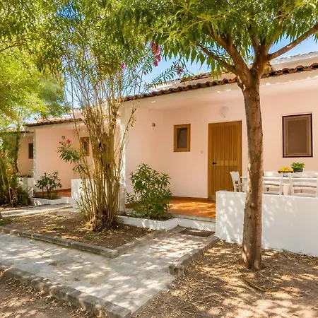 House Betania Swimming Pool Apartamento Nicotera